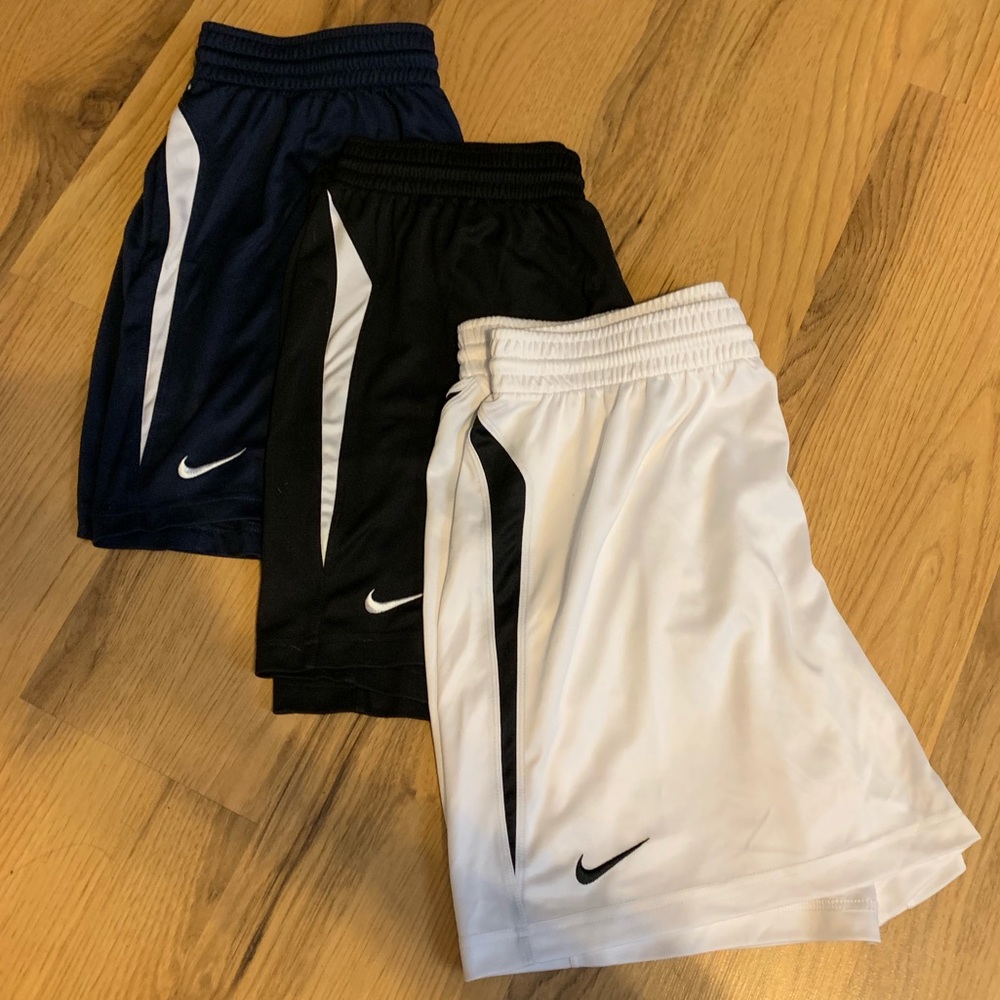 Women’s Nike Athletic Dri-Fit Shorts XL • Bundle